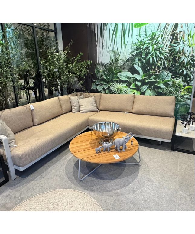 SALON D'ANGLE - ROYAL BOTANIA- ALURA LOUNGE